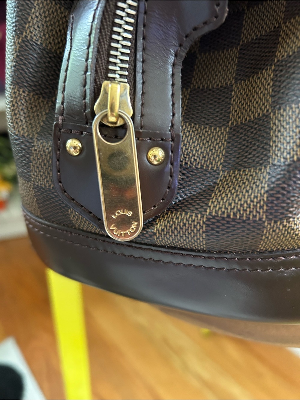 Louis Vuitton Damier Knightsbridge Bag - Needs Repair - Picture 4 of 12